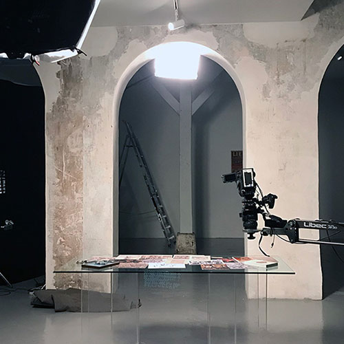 Privatiser pour un tournage à la Galerie Au Roi